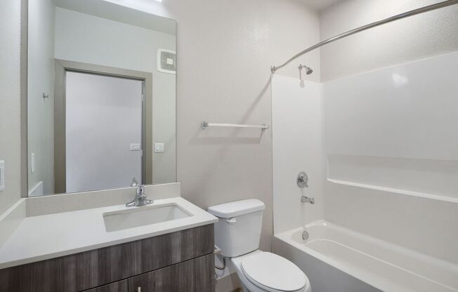 4 beds, 4 baths, 1,094 sqft, $2,900, Unit 207