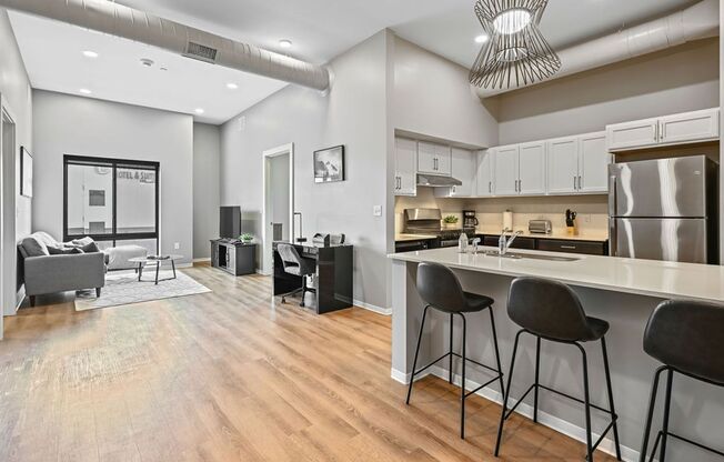 2 beds, 1 bath, 873 sqft, $1,510, Unit 2309