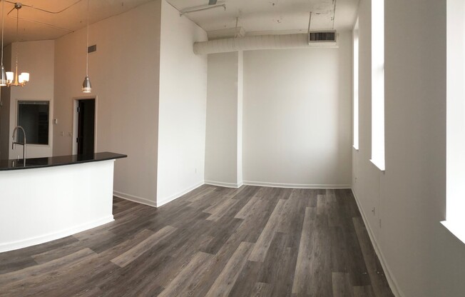 2 beds, 2 baths, 1,028 sqft, $1,499, Unit 606