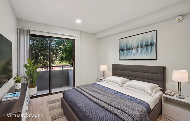 1 bed, 1 bath, 700 sqft, $1,648, Unit 107
