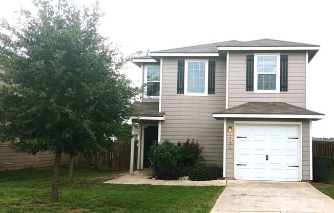 Move in Ready home in Foster Meadows For Rent!