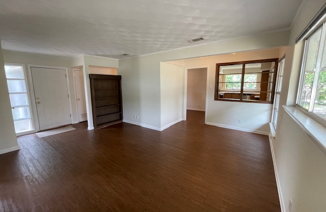 434 COLUMBIA CIR