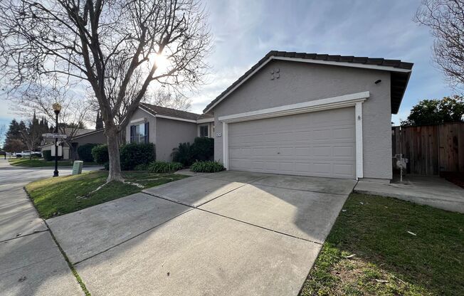 Corner Lot in Windrift Community