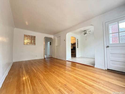 2 beds, 1 bath, 900 sqft, $2,650, Unit 2