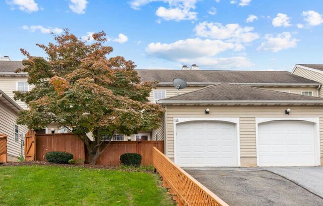 113 Treetops Drive Lancaster, PA 17601