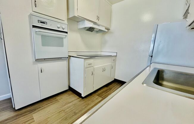 1 bed, 1 bath, $2,295