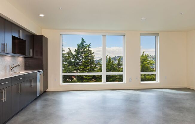 2 beds, 1 bath, 643 sqft, $2,724, Unit 307