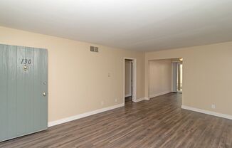 2 beds, 1 bath, 900 sqft, $2,750, Unit 130