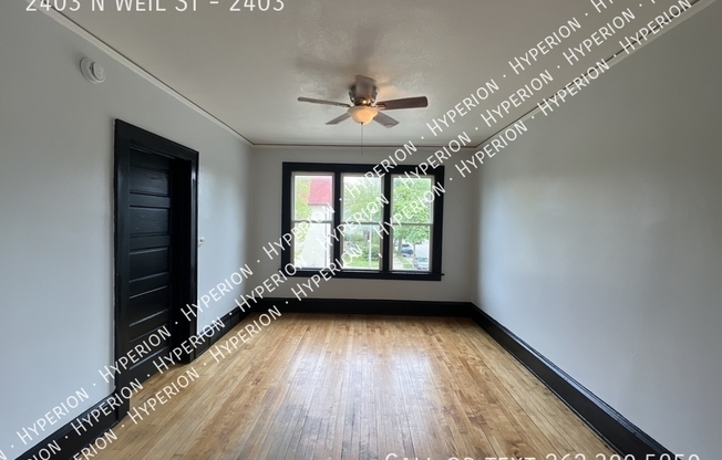 2403 N WEIL ST