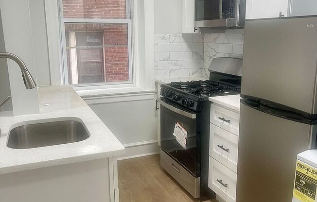 1 bed, 1 bath, 500 sqft, $1,350, Unit 104