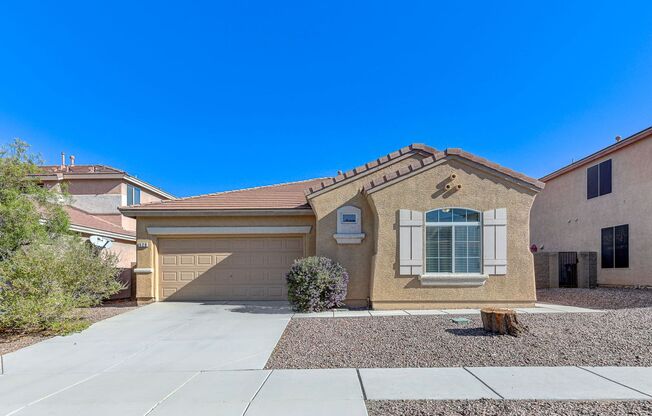 3 Bedroom Single Story Home in Henderson!!