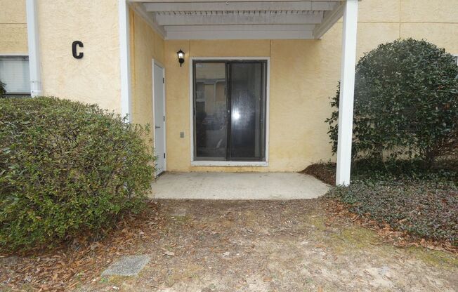 2 beds, 2 baths, $1,250