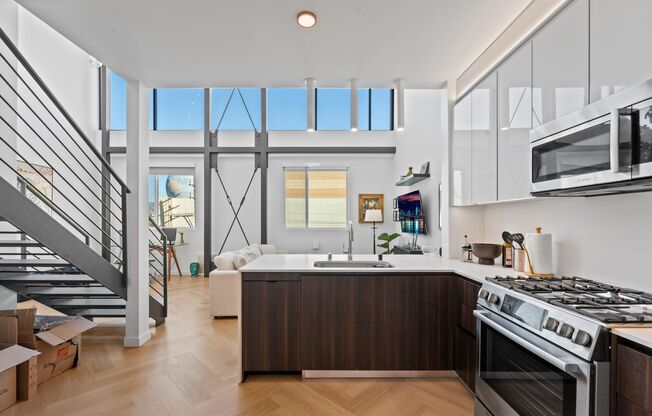 1 bed, 1 bath, 610 sqft, $4,395, Unit 405