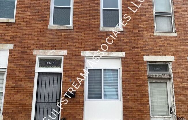 1307 N MONTFORD AVE