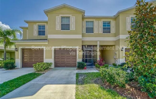 2235 GOLDEN FALCON DR