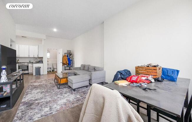 951 WYCKOFF AVE