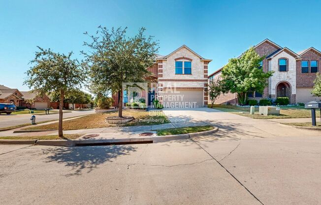 Gorgeous 5-Bedroom Corner Home for Rent in Denton!