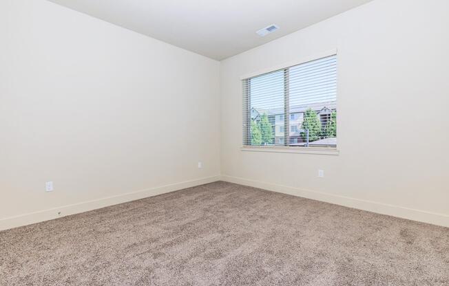 1 bed, 1 bath, 747 sqft, $1,278