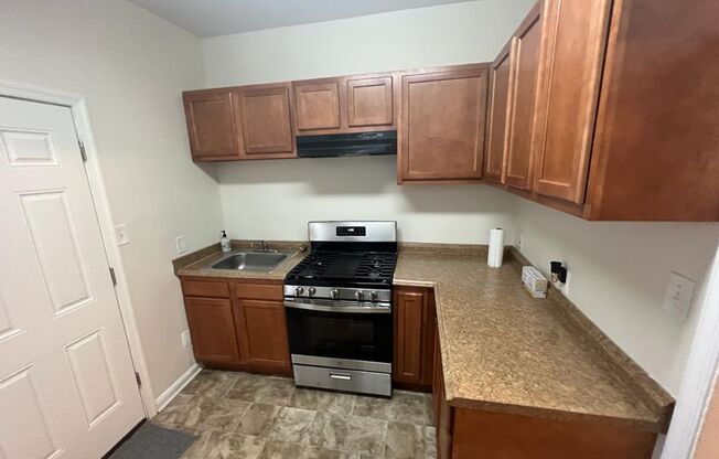 Big 2 bedroom home, fully rehabbed with laundry in home