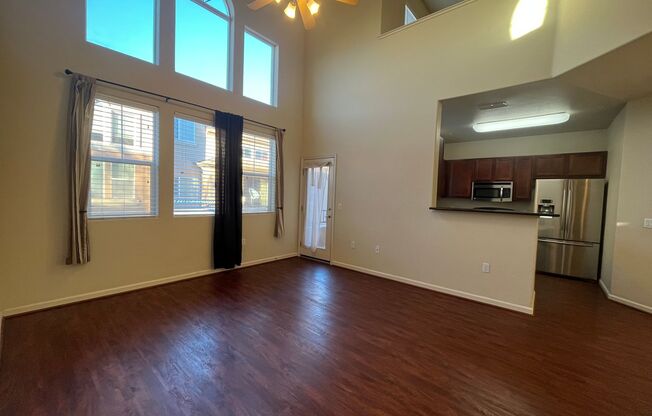 Spacious 2 bed 2 bath condo available in North Natomas!