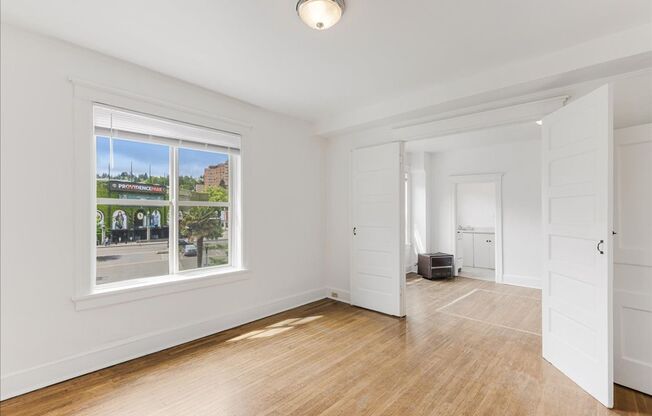 1 bed, 1 bath, 579 sqft, $1,200, Unit 206