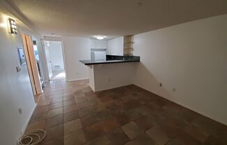 2 beds, 1 bath, $2,800