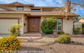 2916 W Oakey Blvd