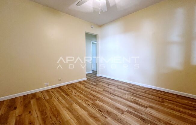 2 beds, 1 bath, $1,695, Unit 12