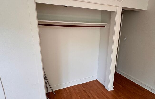 Studio, 1 bath, 400 sqft, $750, Unit 315