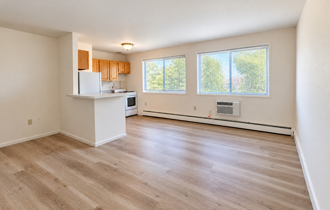 Studio, 1 bath, 368 sqft, $1,495, Unit 208