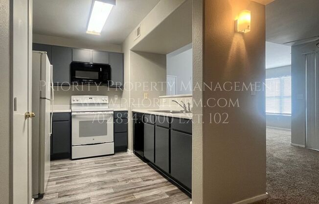 2 Bed 2 Bath Silverado Ranch Condo in Latigo!