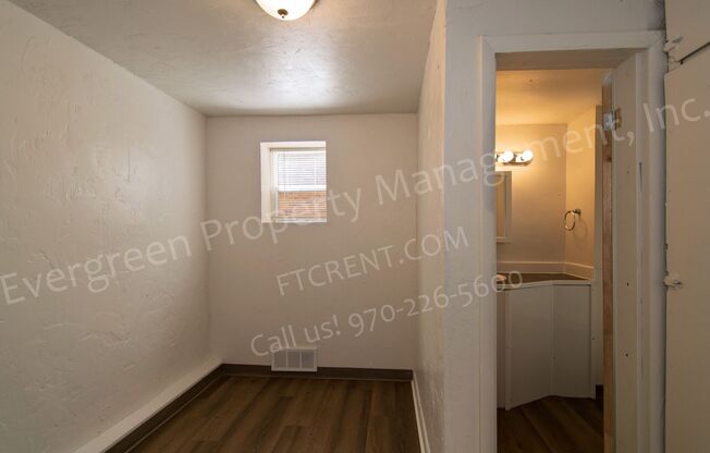 2 beds, 1 bath, $1,095, Unit #16