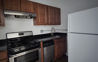 1333 W Birchwood Ave