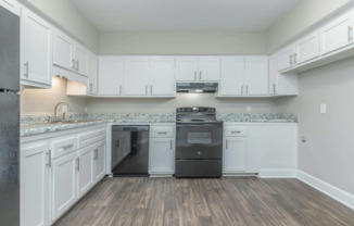 3896 RIVERSIDE DR