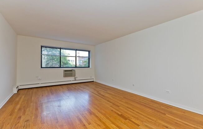 Studio, 1 bath, $1,135, Unit 411