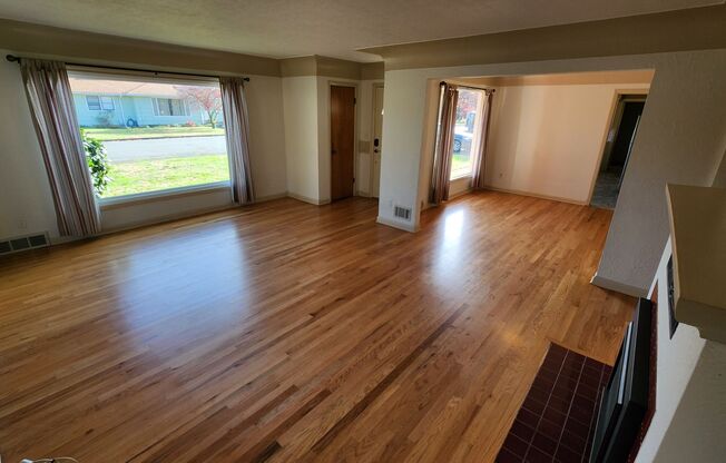 Large Three Bedroom Home w/ Beautiful Hardwood Floors!