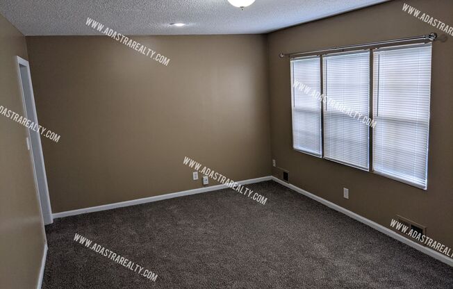 Updated South KCMO Home-Available in JUNE!!