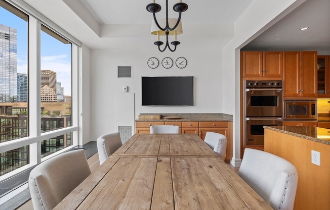 4 beds, 3.5 baths, 3,246 sqft, $35,000, Unit 19E