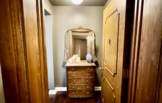 559 W Surf St, Chicago IL 103