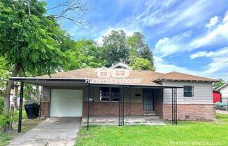 121 ANABEL LN