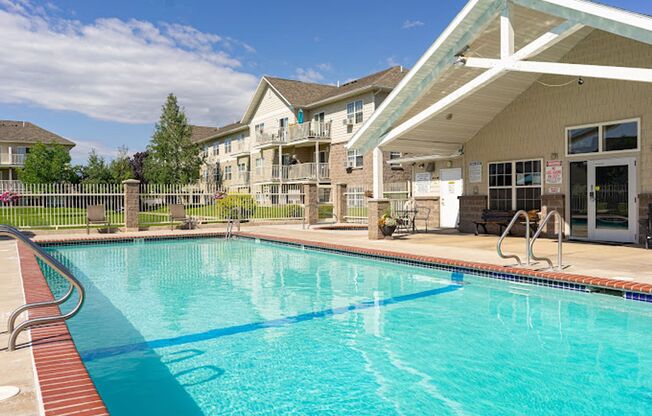 Crestview Apartments