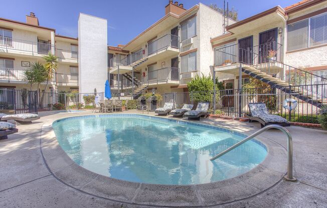 Arbor Manor Apartments