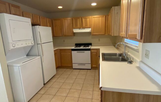 Midtown 2 bedroom 1.5 bathroom