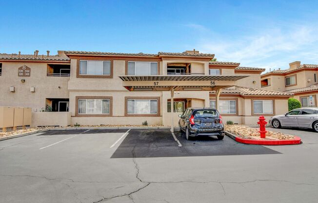 2 Bed 2 Bath Condo & Gated
