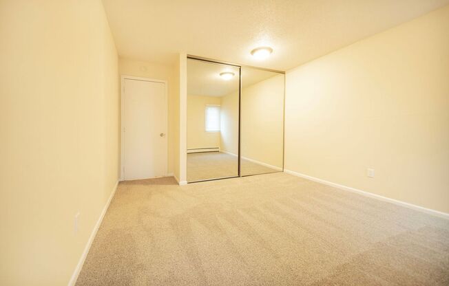 1 bed, 1 bath, 700 sqft, $1,320, Unit 840-101