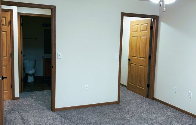 2 beds, 2 baths, 1,275 sqft, $1,299.99, Unit 1081-24
