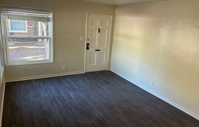 1 bed, 1 bath, $2,395, Unit 976