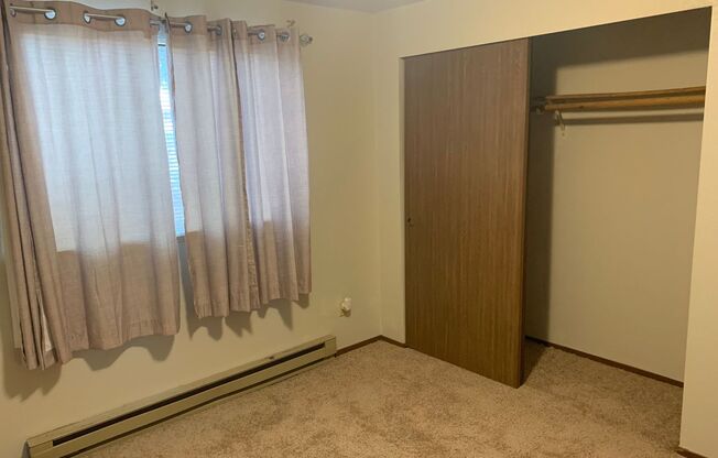 Yorba (1292 SE 4th Ave)