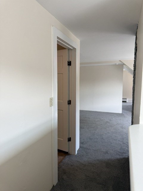 2 beds, 1 bath, 910 sqft, $2,300, Unit 2
