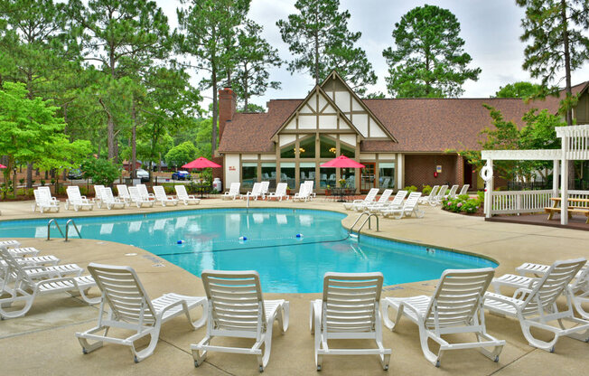 Sparkling Swimming Pool & Sundeck